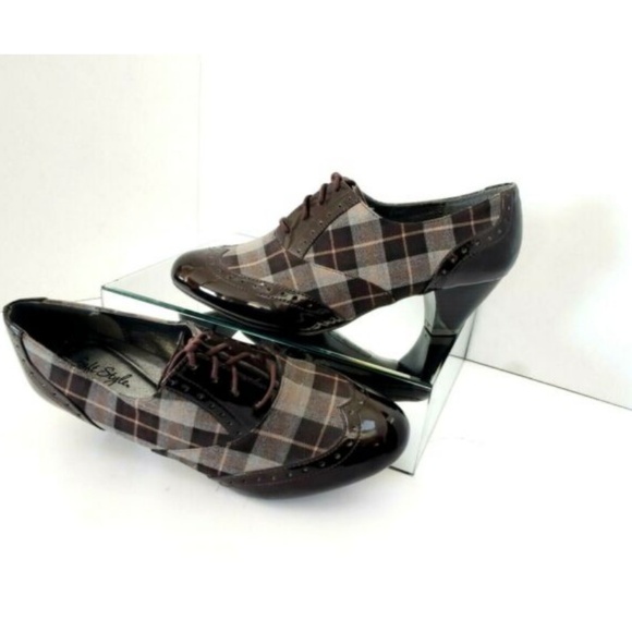 Hush Puppies Shoes - Hush Puppies Brown Beige Plaid Lace Up